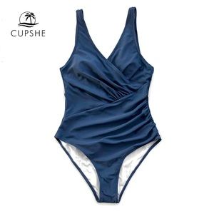 Cupshe Navy V-Neck One Piece Swimsuit Size Small